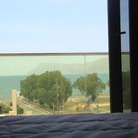 Crystal Bay 3*