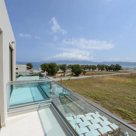 Apart-hotel Crystal Bay 3*